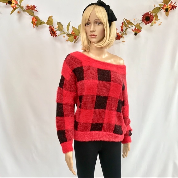 🔥NWT Express Red & Black Off-The-Shoulder Sweater - Picture 1 of 8